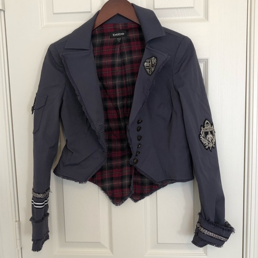 Bebe vintage cropped military-style blazer